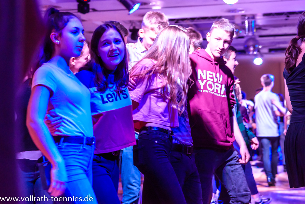 2019 11 09 Tanzparty Jugend 0014